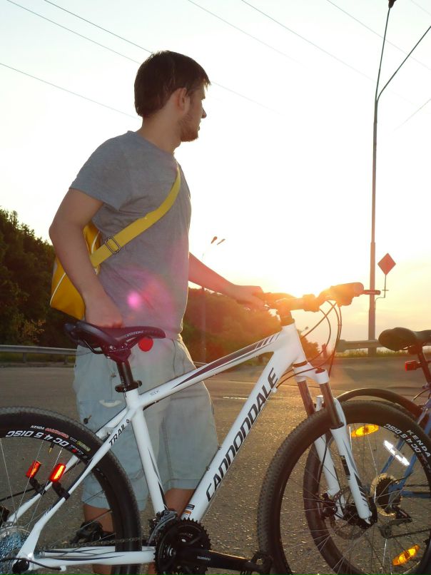 Антон Олейник фотография #23