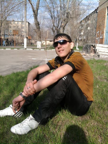 №9, Денис Пузиков №9, Денис Пузиков